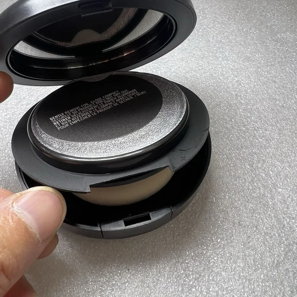 MAC NW58 Studio Tech Foundation Original Discontinued Formula Italy Made